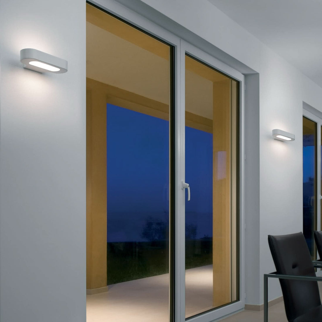 Applique murale LED Talo 21 en aluminium, blanc, hauteur 4,2 cm