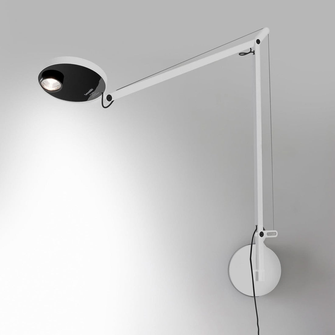 Applique murale LED Demetra 2 700 en aluminium, blanc, hauteur 63,7 cm
