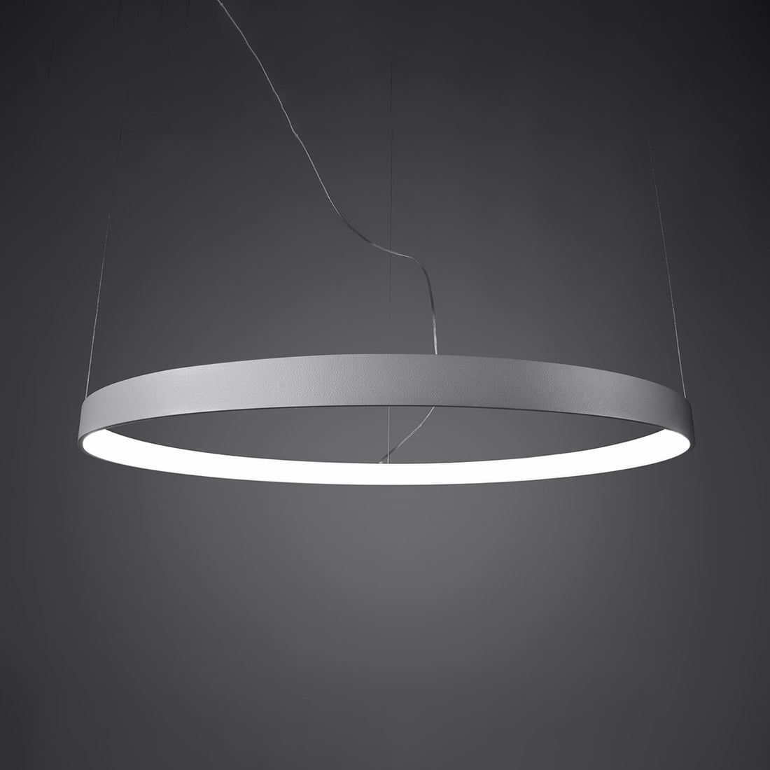 Lustre | Vivienne