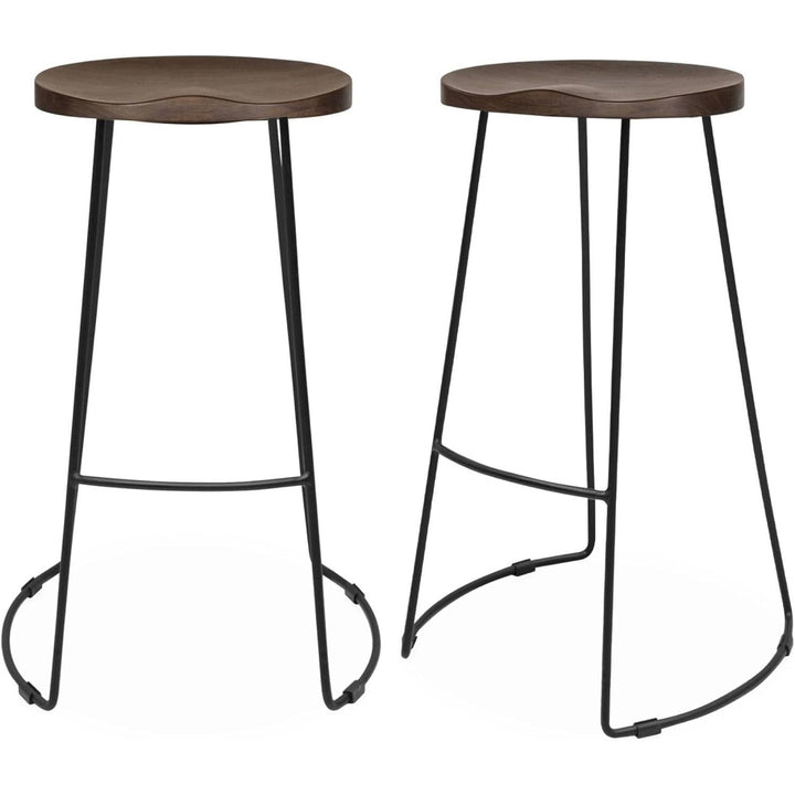 Alice'S Home - Lot De 2 Tabourets De Bar Bois De Manguier Teinté Noyer Et Acier. Avec Repose Pieds. 75Cm | Designix - Amazon    - https://designix.fr/