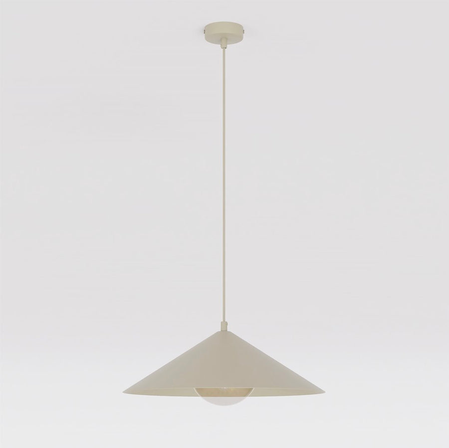 Vue produit de face, suspension beige à abat-jour conique fin sur fond clair