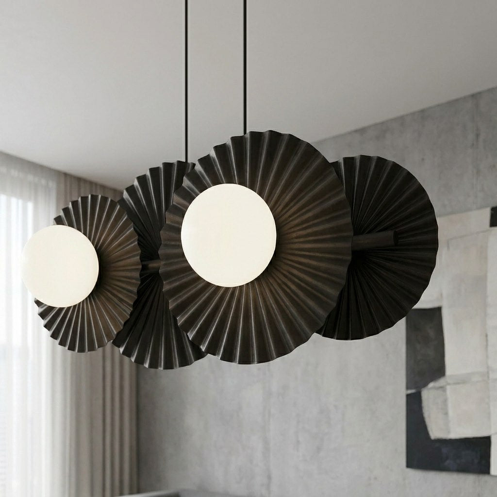 Suspension Umbra 4 lumières noire, verre blanc