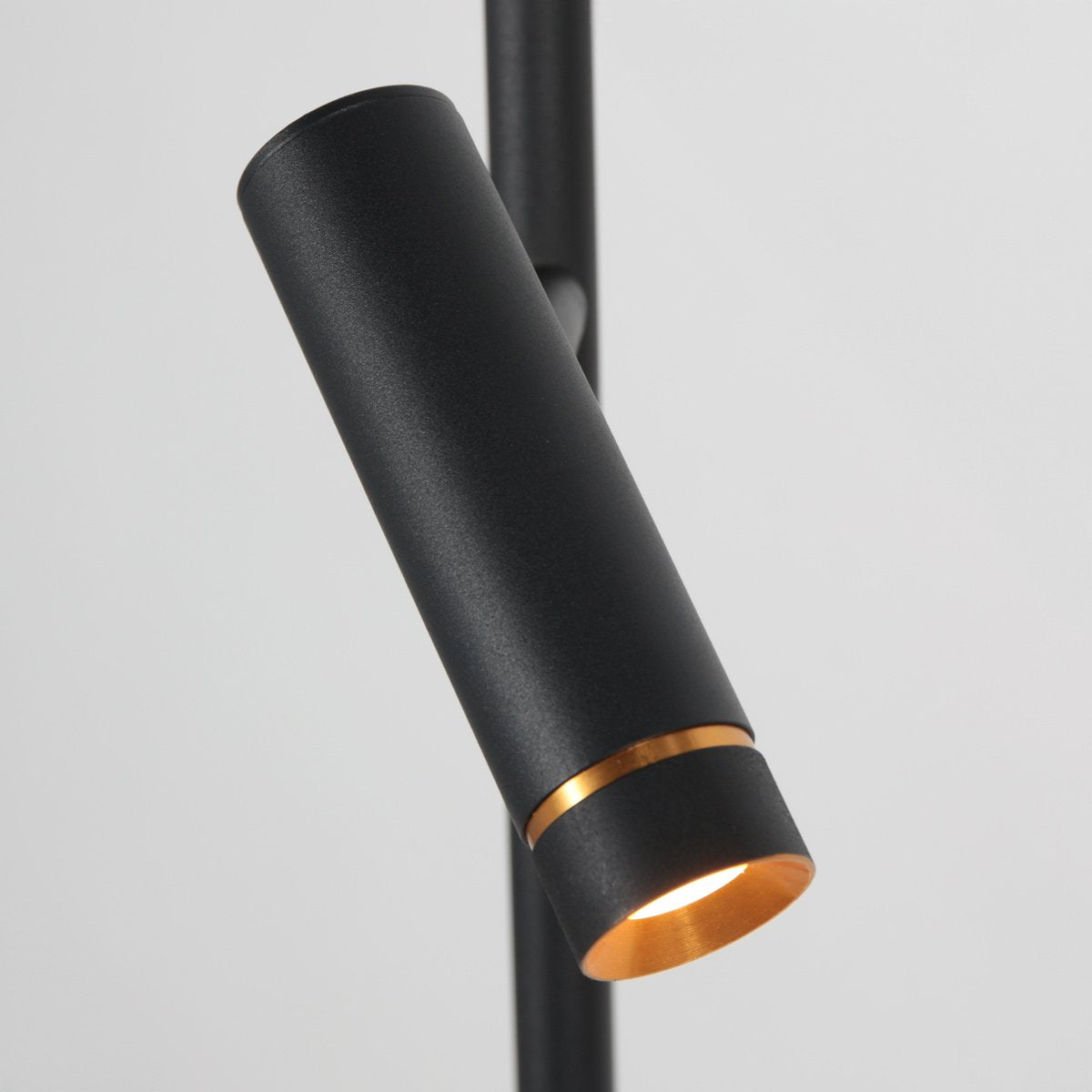 Lampadaire Lumo noir