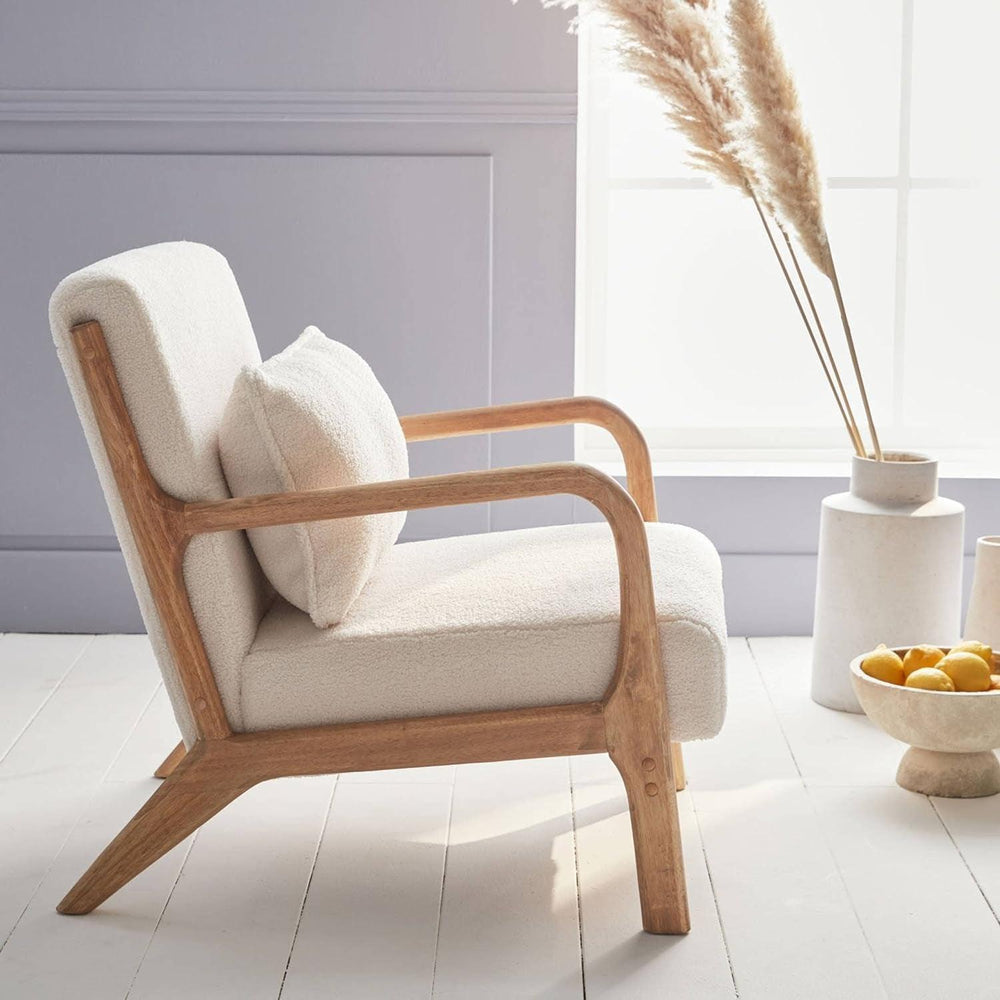 Alice'S Home - Fauteuil À Bouclettes Blanches. Bois Et Tissu. 1 Place Droit Fixe. Pieds Compas Scandinave. Structure En Bois Solide. Assise Confortable | Designix -     - https://designix.fr/