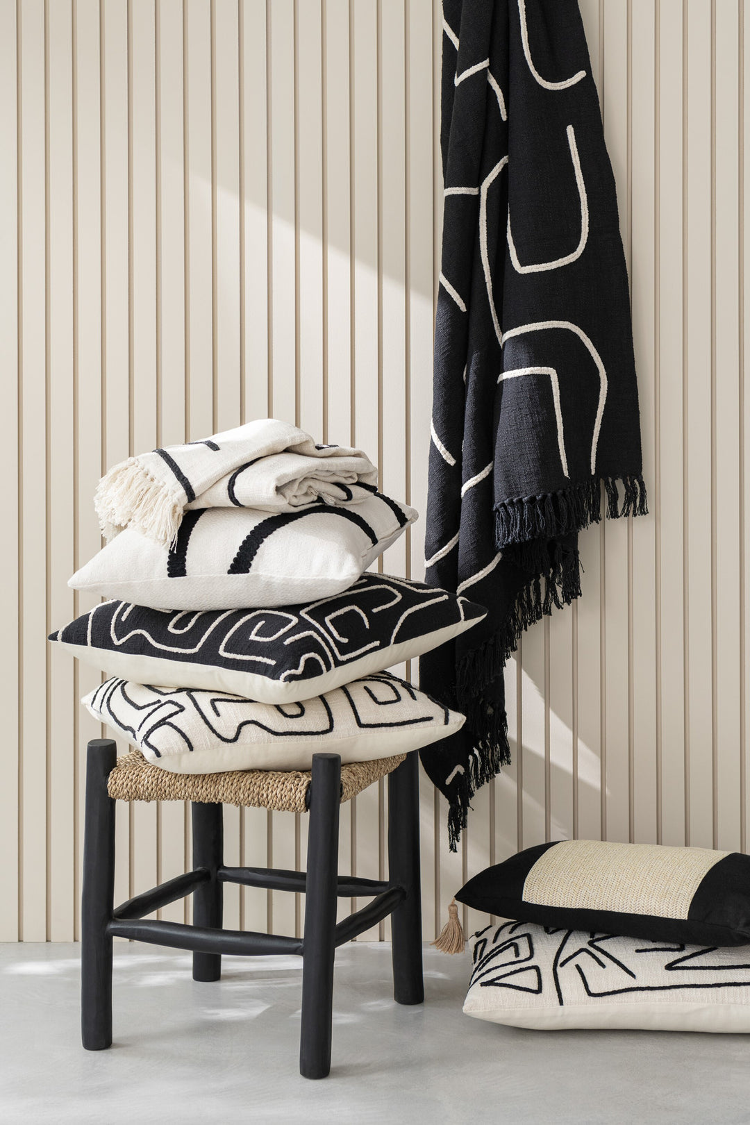 Coussin Polyester Tissé Noir Rectangulaire