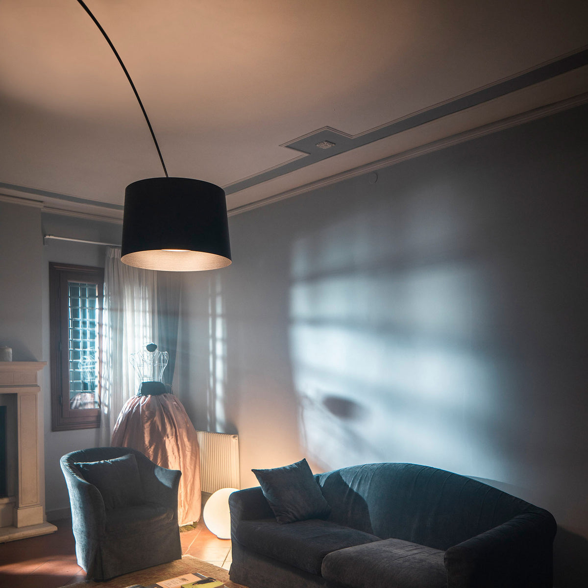 Lampadaire LED Twiggy en verre, noir, hauteur 223,5 cm
