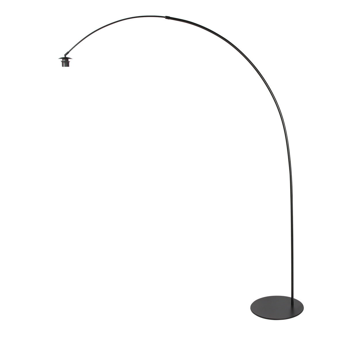 Autre angle du même lampadaire, arc et petit abat-jour noir visibles