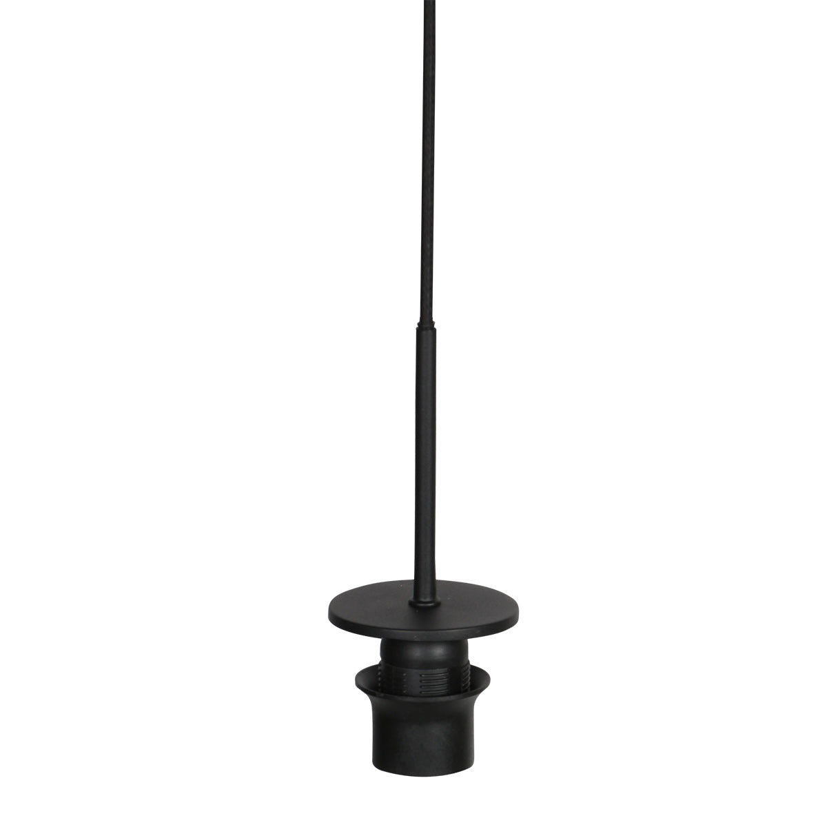 Détail d'une douille noire et de son câble, avec une petite coupelle métallique ronde.
