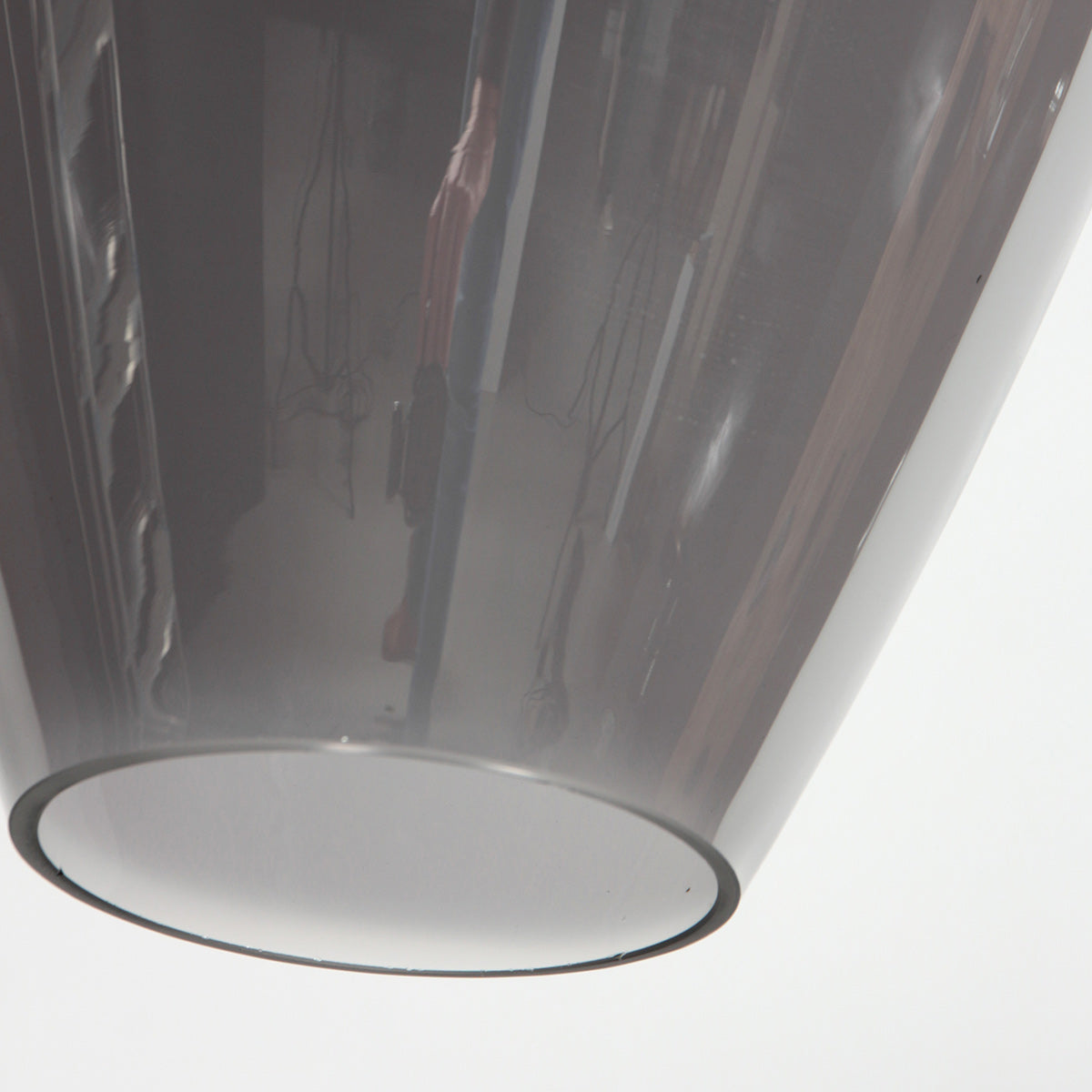 HaloSwap 4289ZW – Suspension noire avec verre fumé en forme de goutte de Ø22,5 cm