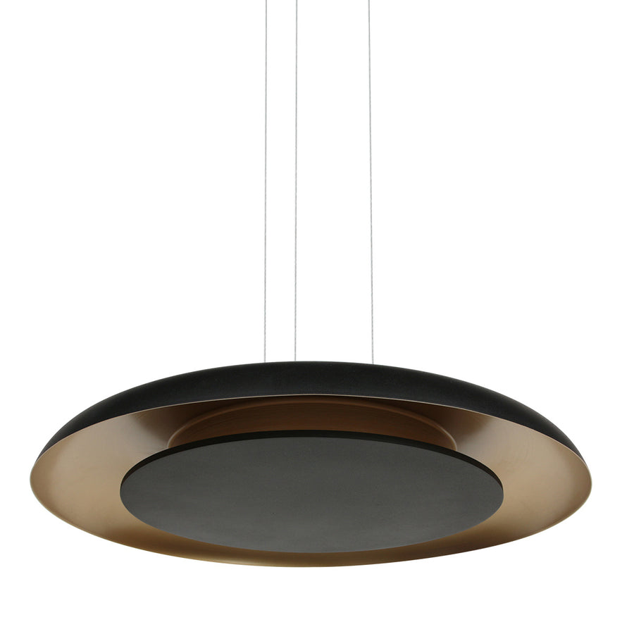 Détail de l'intérieur doré de la suspension led noire Golden Veil, réflecteur doré