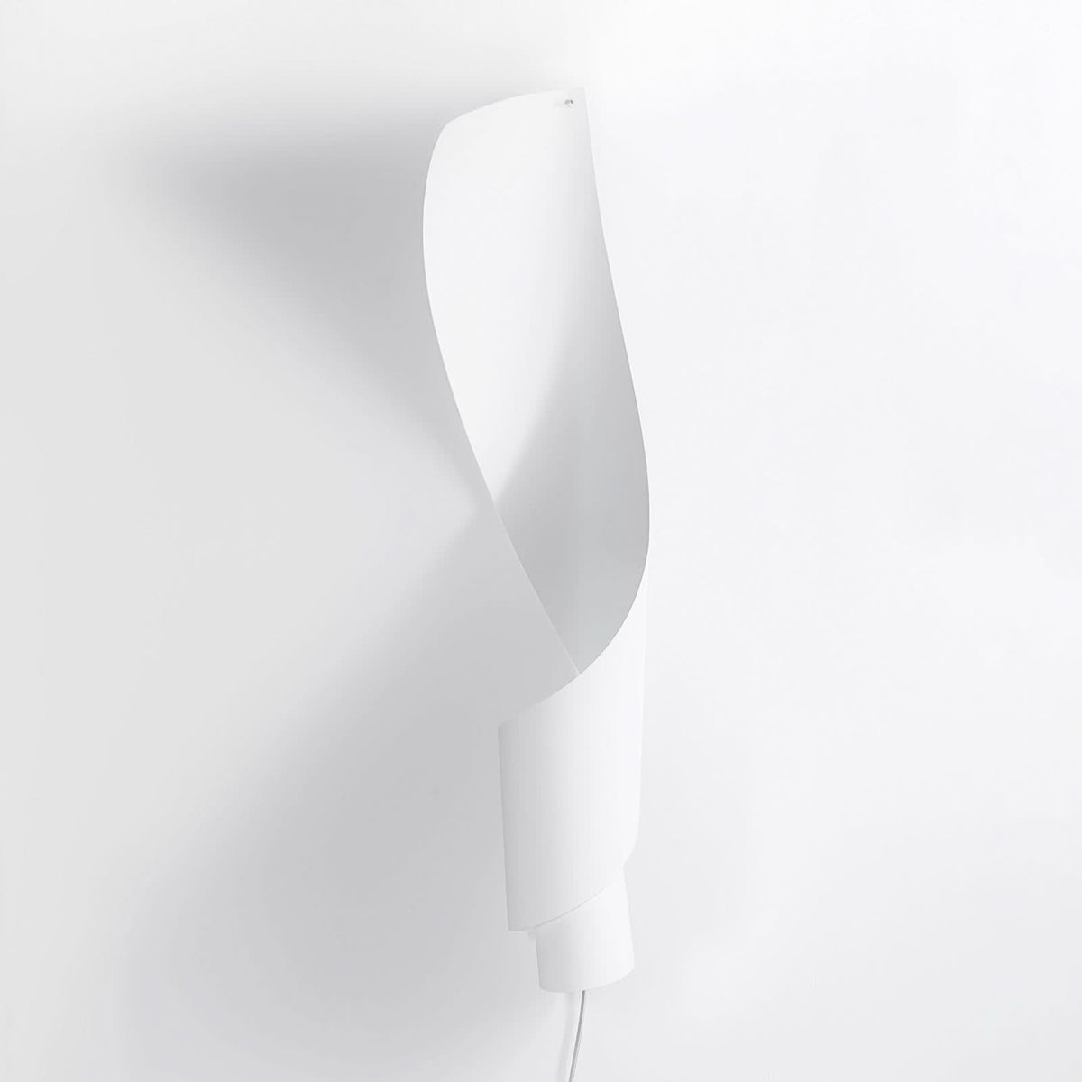 Applique murale Oop's 1 en papier, blanc, hauteur 130 cm