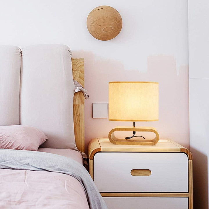 Lampe Nordique en Bois | Halo Lumineux | Designix - Lampe de chevet    - https://designix.fr/