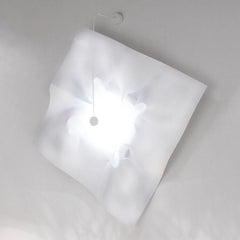 Applique murale LED Crash en acier, blanc