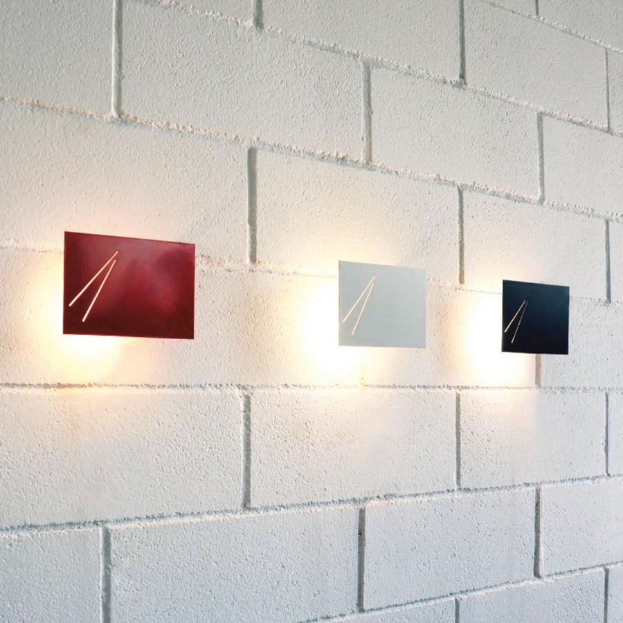 Applique murale LED Des.agn en acier, rouge, hauteur 14 cm