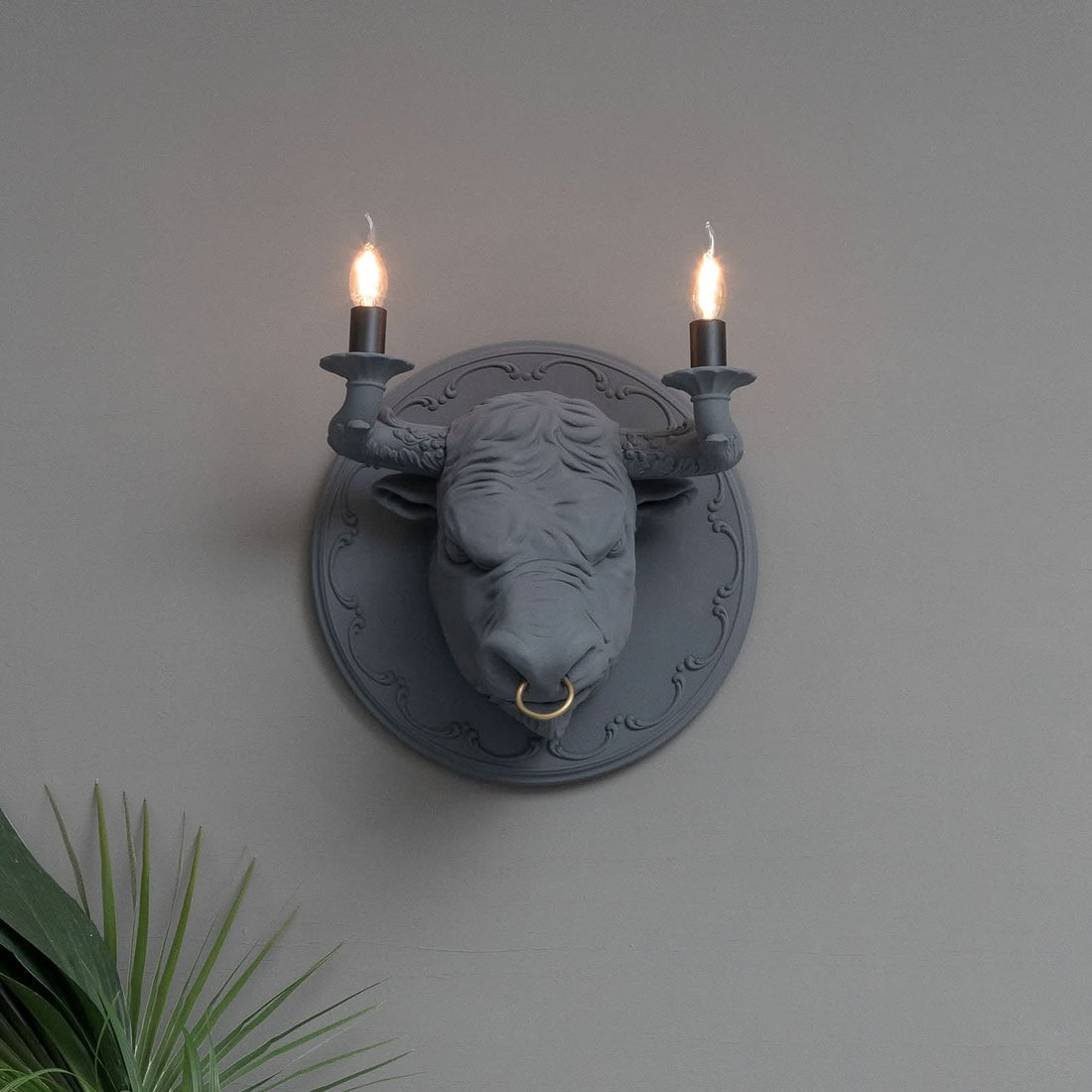 Applique murale Corrado en laiton, gris mat, 2 lumières, Ø 40 cm