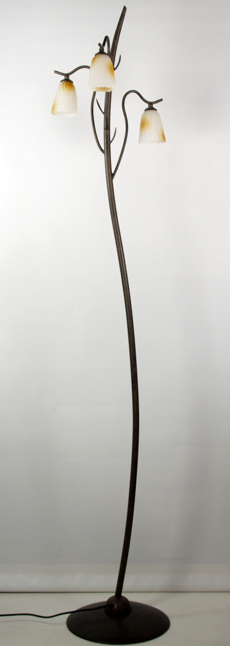 Lampadaire L&H Mikado 3 lumières laiton vieilli