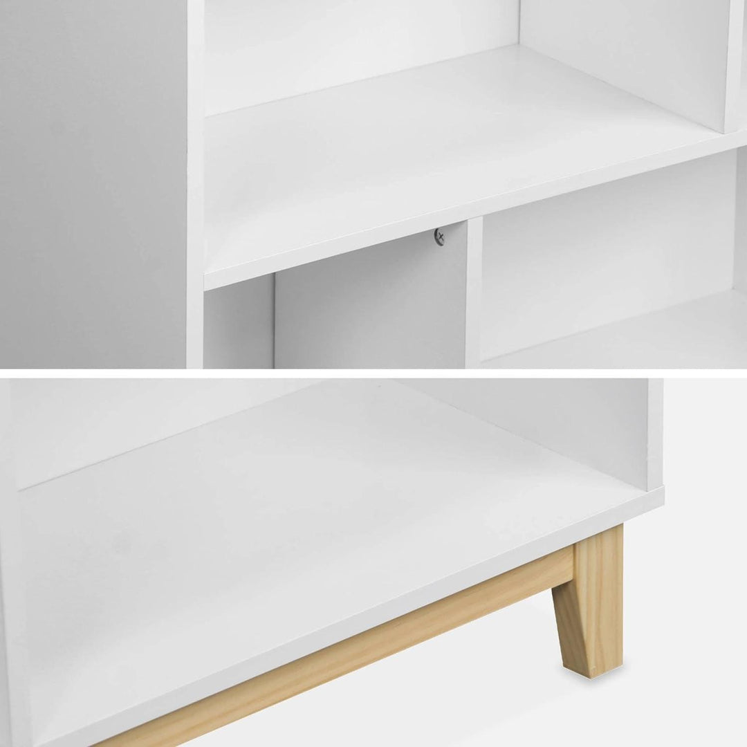 Alice'S Home - Bibliothèque Scandinave Blanche. Étagère Asymétrique - Floki - Pieds En Bois De Sapin. 4 Étagères. 8 Compartiments. 80X30X138Cm | Designix - Amazon    - https://designix.fr/