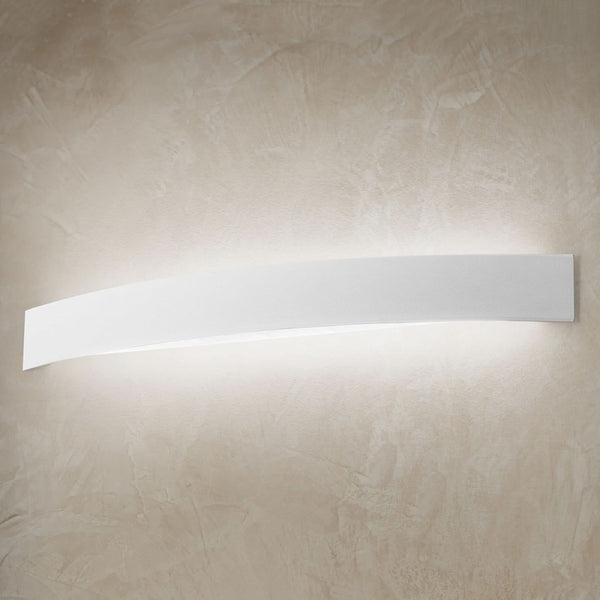 Applique murale LED Curve en aluminium, blanc, hauteur 7 cm