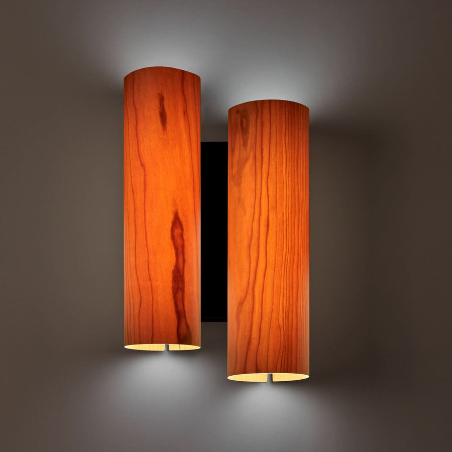 Applique murale LED Black Note Duplet en métal, rouge foncé et noir, hauteur 34,5 cm