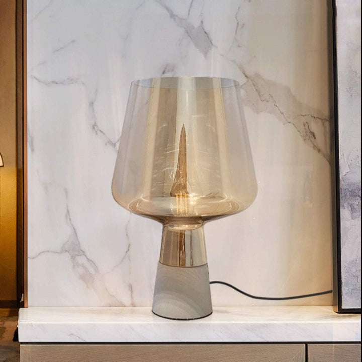 Lampe Art Deco Verre et Béton | Silhouette Urbaine | Designix - Lampe de chevet    - https://designix.fr/