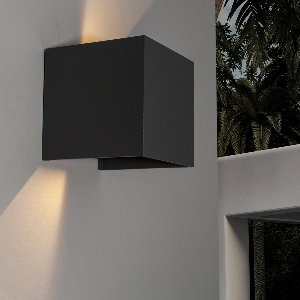 Applique extérieure LED Davos noire sablée, IP54, 3000 K