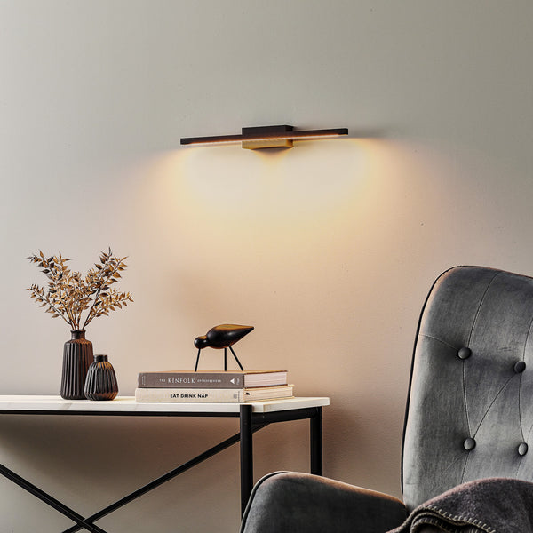 Applique murale LED Tolu en laiton, noir et chrome, hauteur 5 cm