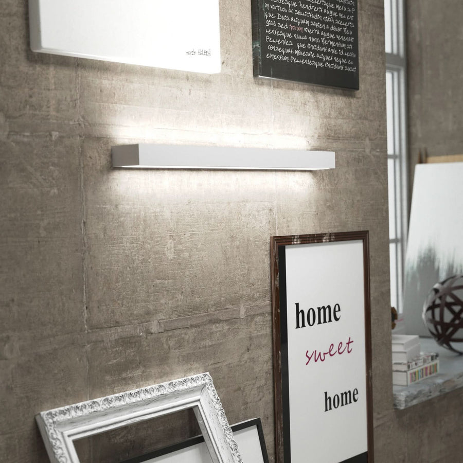 Applique murale LED Mera en acier, blanc, hauteur 4,5 cm, 3000 K, 24 W