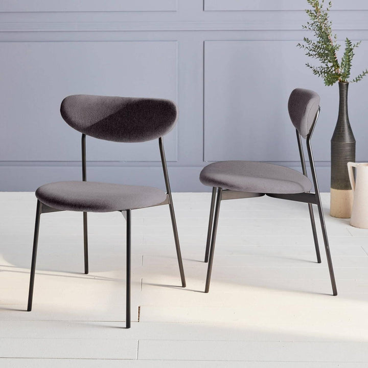 Alice'S Home - Lot De 2 Chaises - Arty - Scandinaves Et Vintage. Assise Et Dossier Gris Foncé. Pieds En Acier | Designix - Amazon    - https://designix.fr/