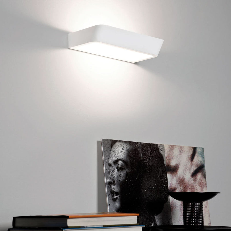 Applique murale LED Belvedere W1 en aluminium, blanc mat, hauteur 3,5 cm, 2700 K