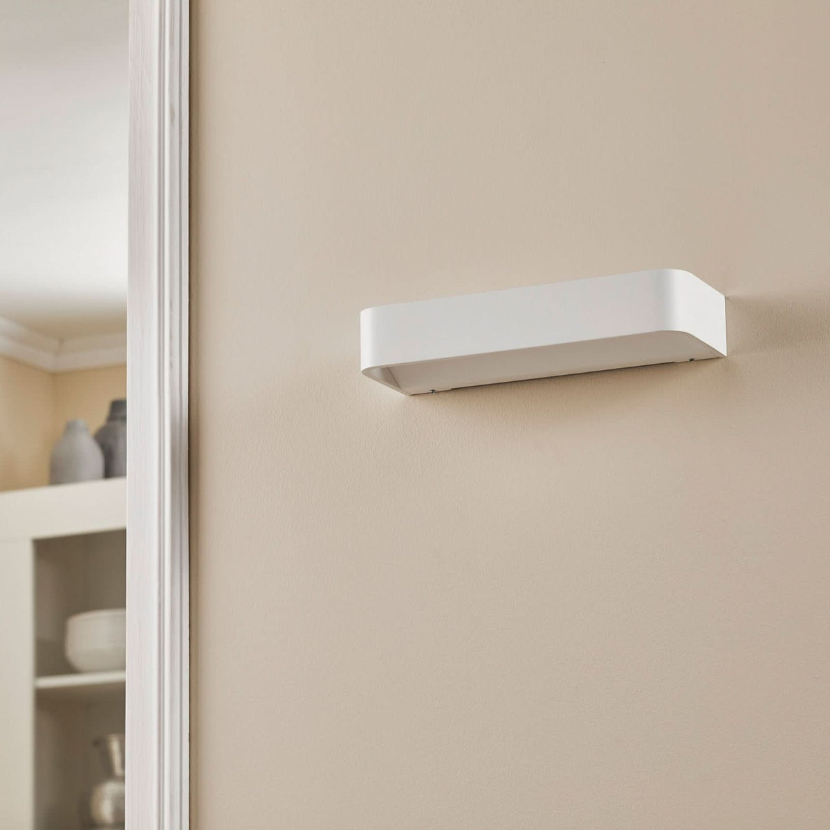 Applique murale LED Frame W2 en aluminium, blanc mat, hauteur 4,8 cm, 3000 K