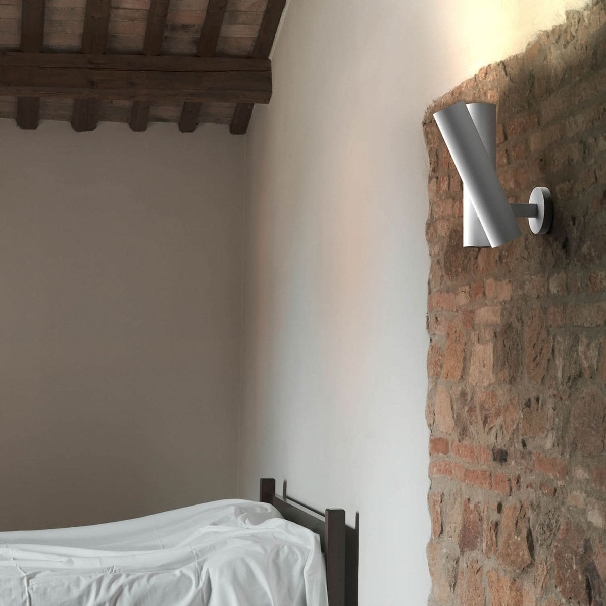 Applique murale LED Tobu W1 en aluminium, blanc, hauteur 40 cm, 3000 K, 40 W, largeur 21,4 cm, 20°
