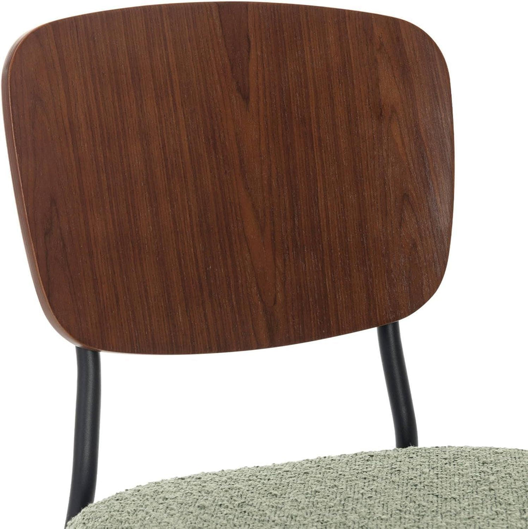 Alice'S Home - Lot De 2 Chaises Assise Bouclette Texturée Verte. Dossier Bois De Peuplier Courbé. Pieds En Métal Noir Mat | Designix - Amazon    - https://designix.fr/