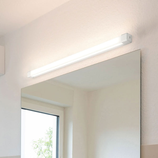 Applique murale LED Baleva IP44, blanc, hauteur 6 cm, IP44, 15 W