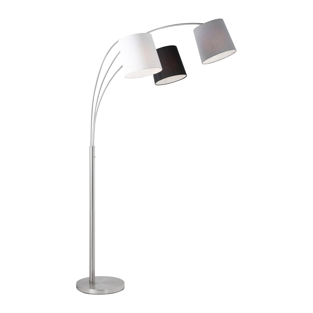 Vue détourée sur fond blanc du lampadaire acier et ses abat-jours