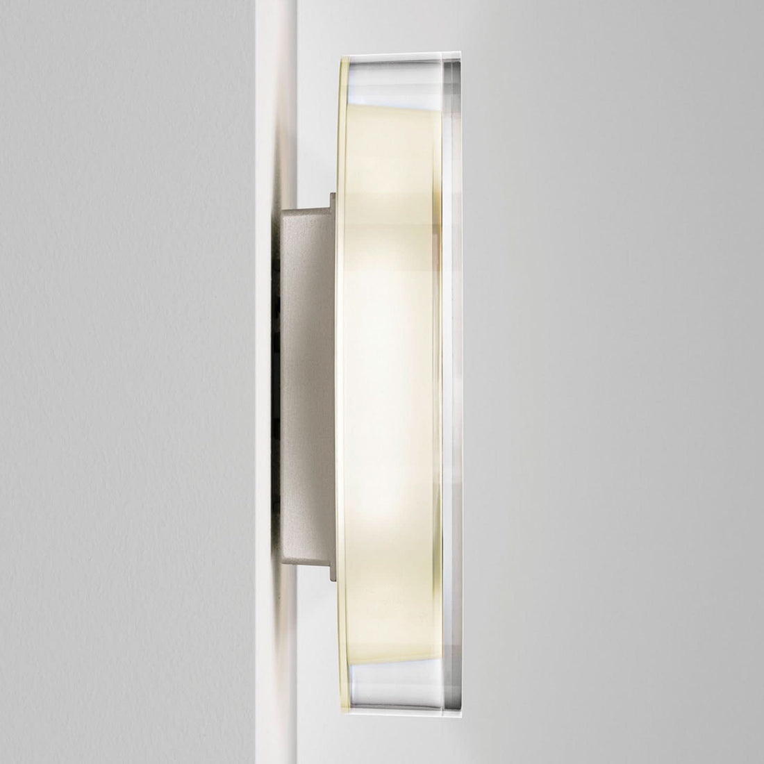 Applique murale LED LYD en aluminium, transparent miroir, Ø 23,5 cm