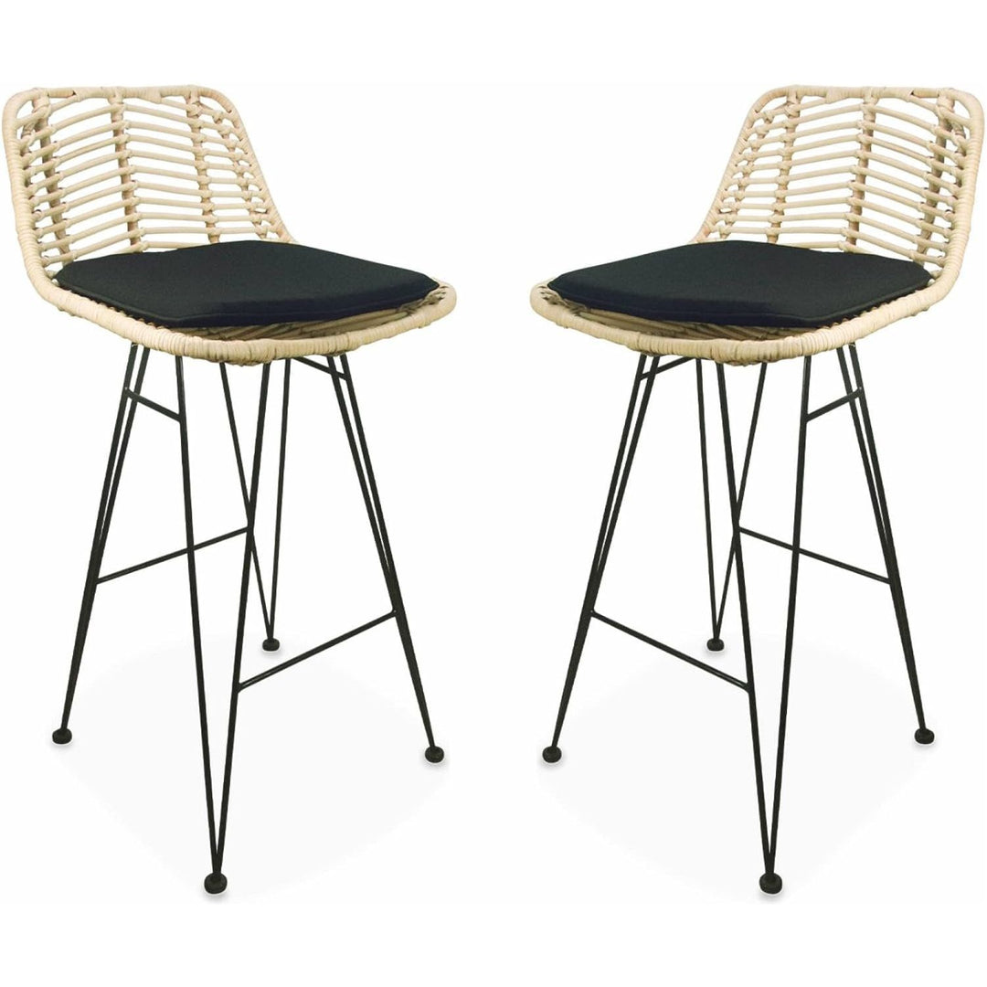 Alice'S Home - Deux Tabourets De Bar En Rotin Naturel Et Métal. Coussins Noirs - Cahya | Designix - Amazon    - https://designix.fr/