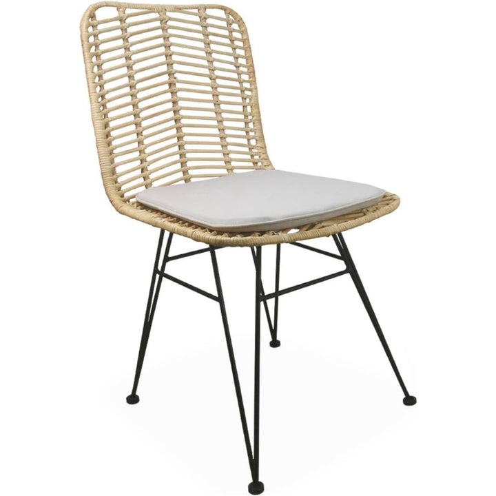 Alice'S Home - Table À Manger En Ancien Teck Recyclé 220Cm + 6 Chaises Et 2 Fauteuils En Rotin Naturel Et Métal. Coussins Naturels | Designix - Amazon    - https://designix.fr/