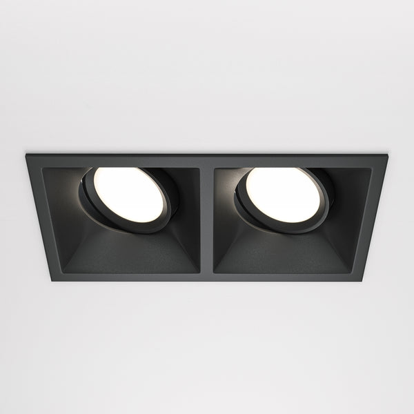 Dot Spot noir