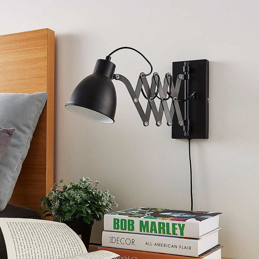 Applique murale Merle en métal, noir, hauteur 22 cm