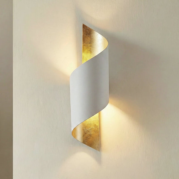 Applique murale en métal, blanc et doré, hauteur 52 cm