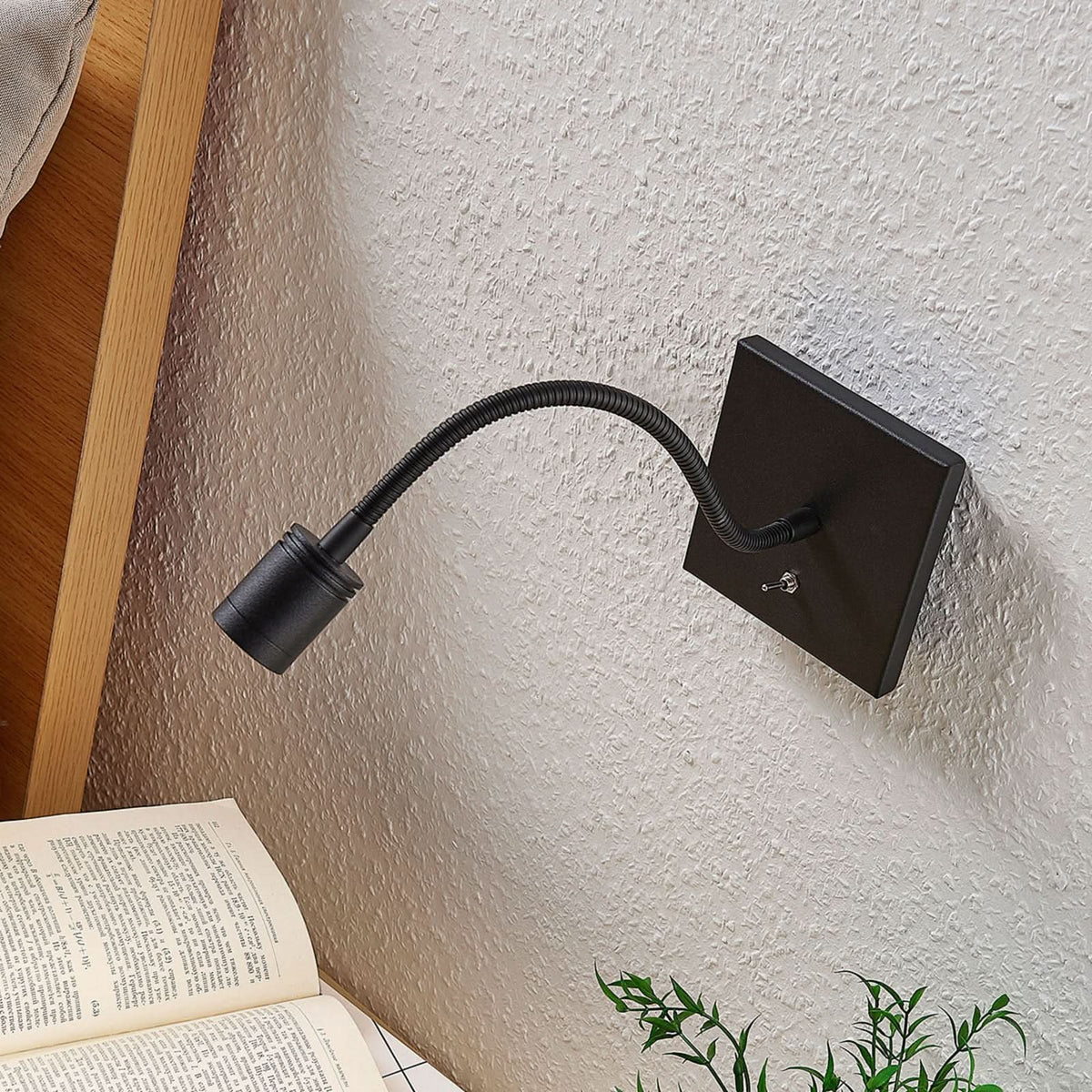 Applique murale LED Appli Mayar en métal, noir, hauteur 11 cm
