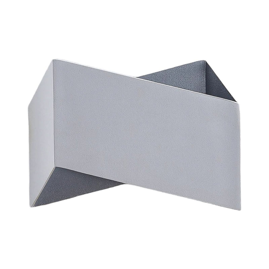 Applique seule sur fond blanc, boîtier rectangulaire et intérieur gris