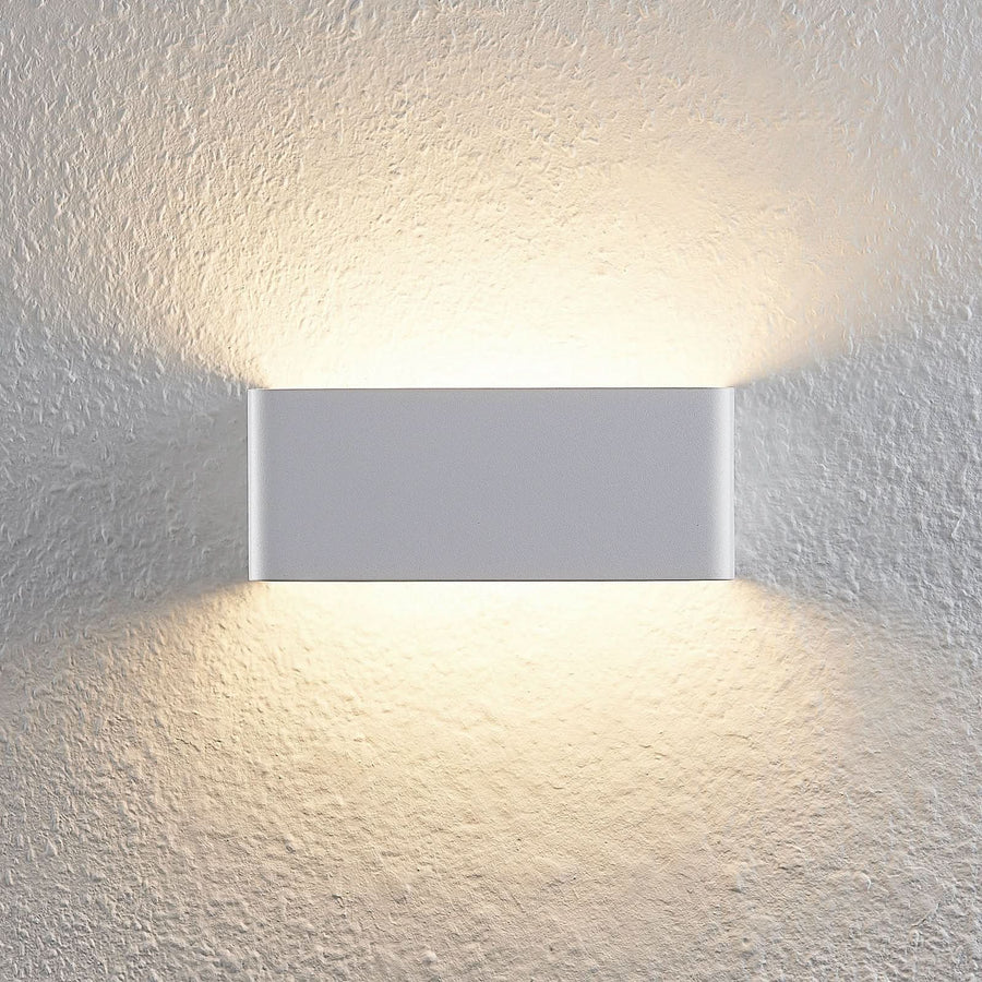 Applique murale LED Karam en aluminium, blanc, hauteur 8 cm, 3000 K, 5,5 W