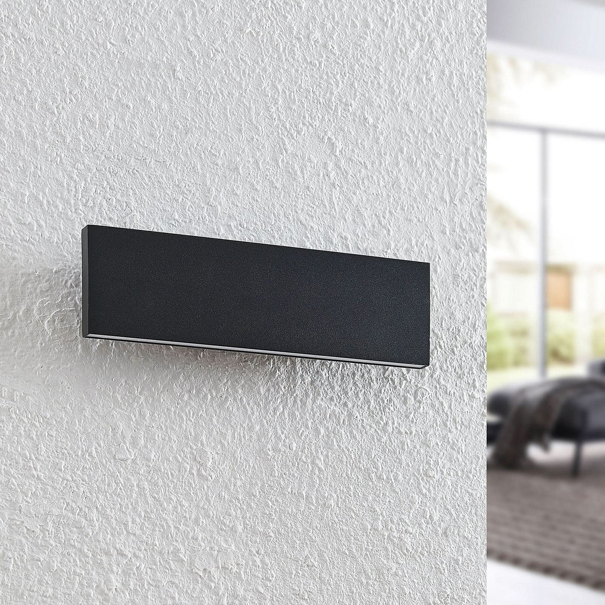 Applique murale LED Ignazia en acier, noir, hauteur 8 cm, 3000 K, 12 W