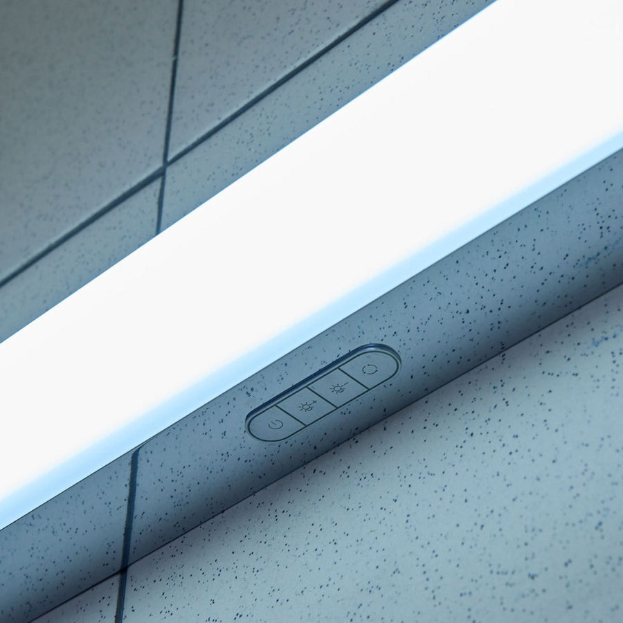 Applique murale LED Jesko Bad 3 en métal, blanc et chromé, hauteur 4 cm, IP44