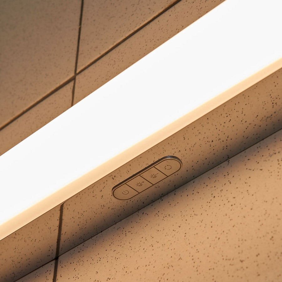 Applique murale LED Jesko Bad 3 en métal, blanc et chromé, hauteur 4 cm, IP44