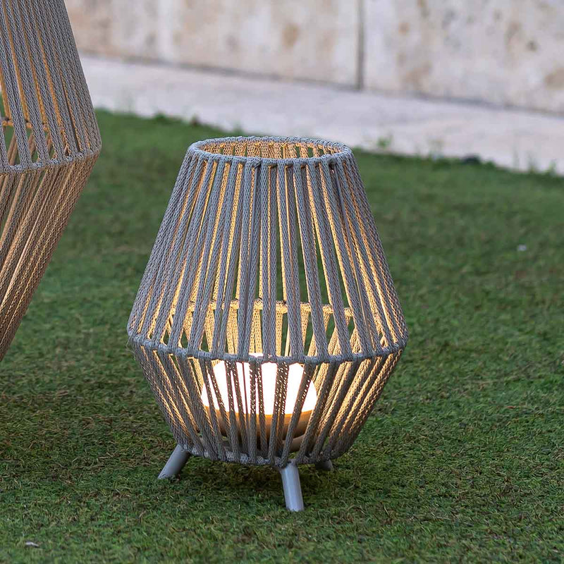 Lampe à poser sans fil Conta 30 en PVC recyclé