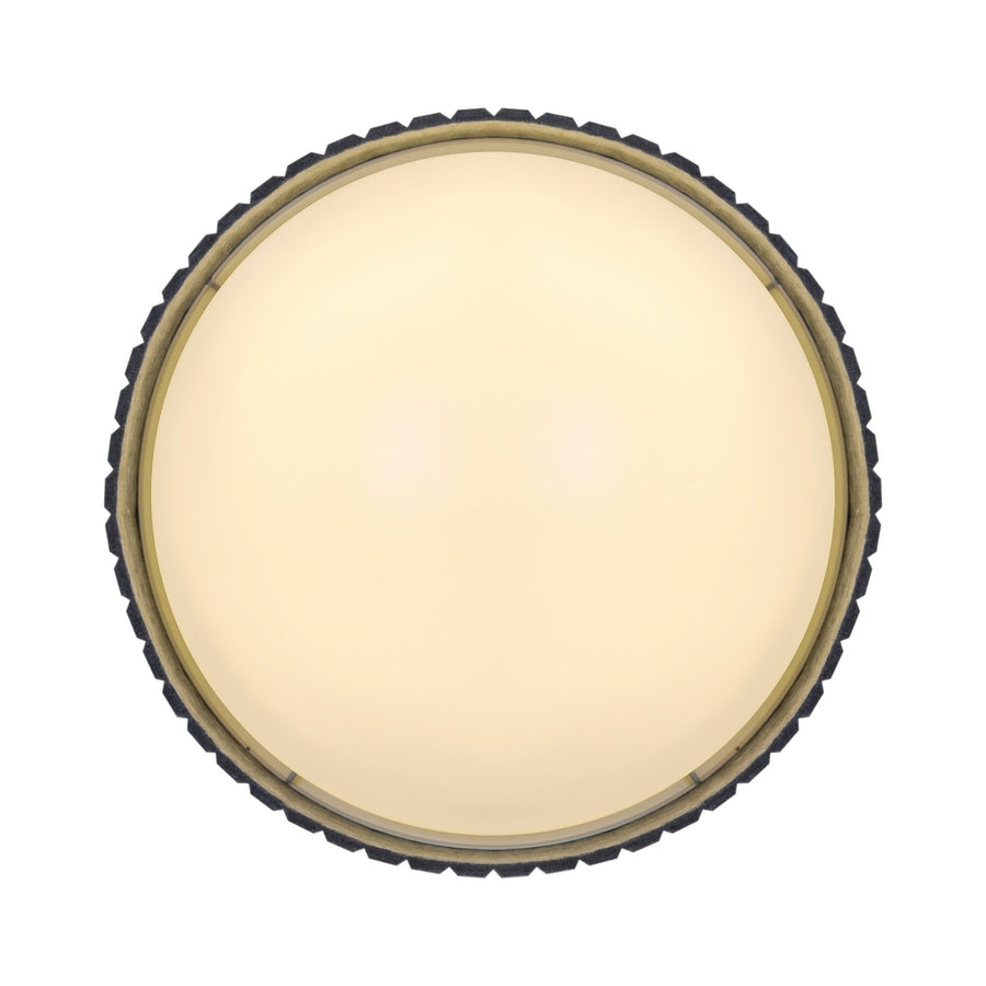 Vue de dessous du plafonnier montrant le diffuseur circulaire crème et la bague extérieure grise.