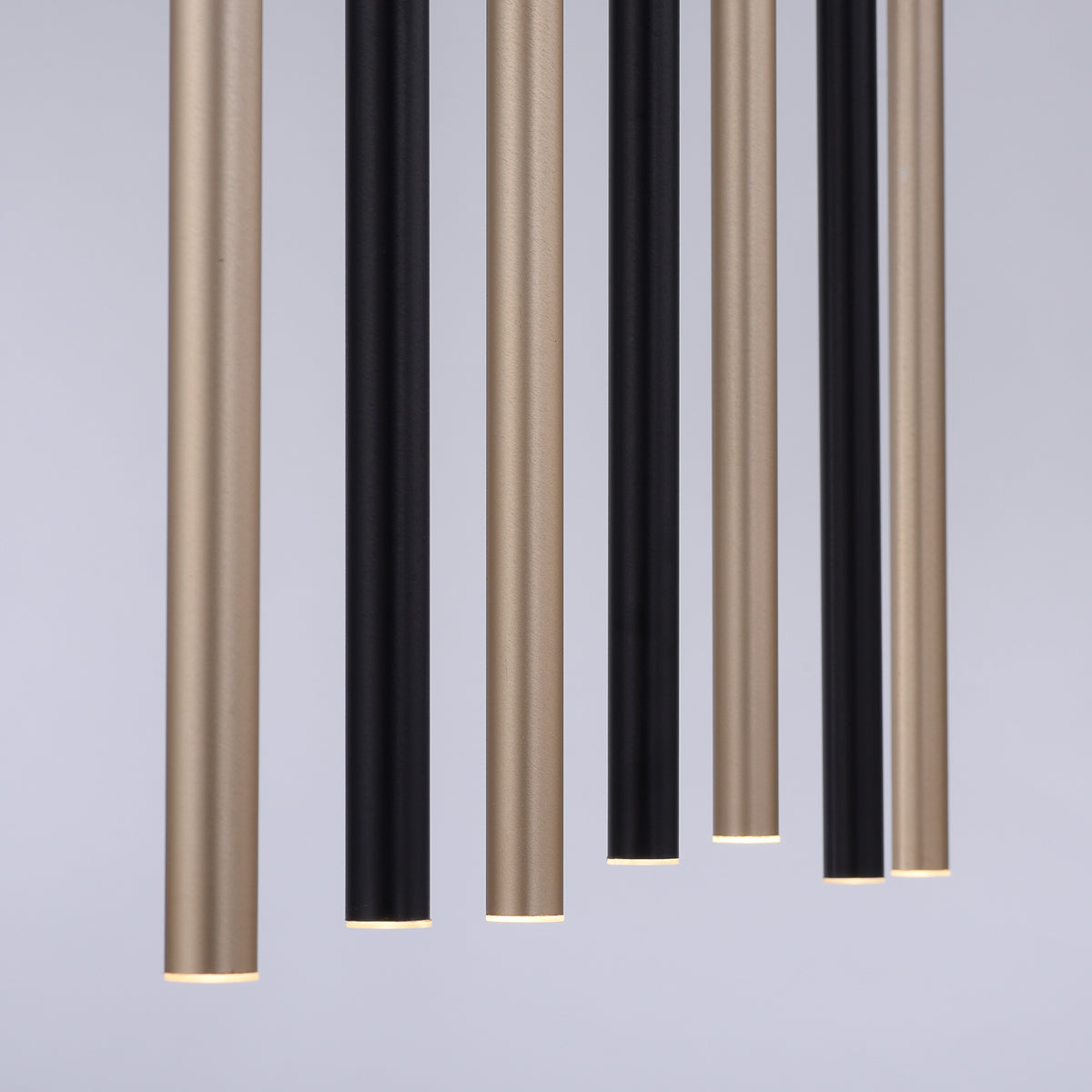 Suspension Flute laiton mat et noire