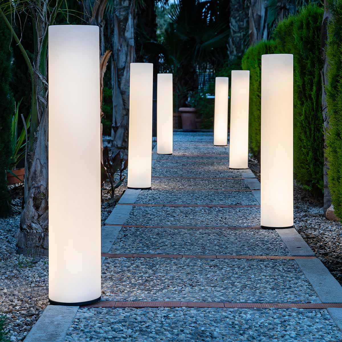 Lampadaire cylindrique Fity
